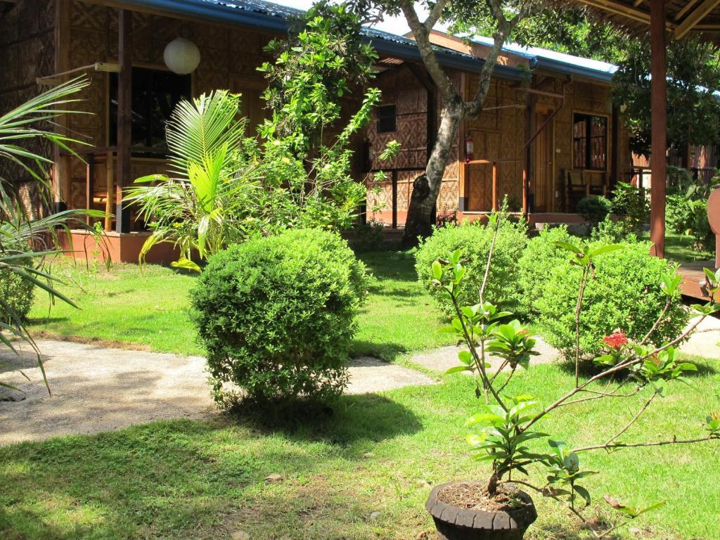 L'Elephant Bleu Cottages & Rooms Panglao Room photo